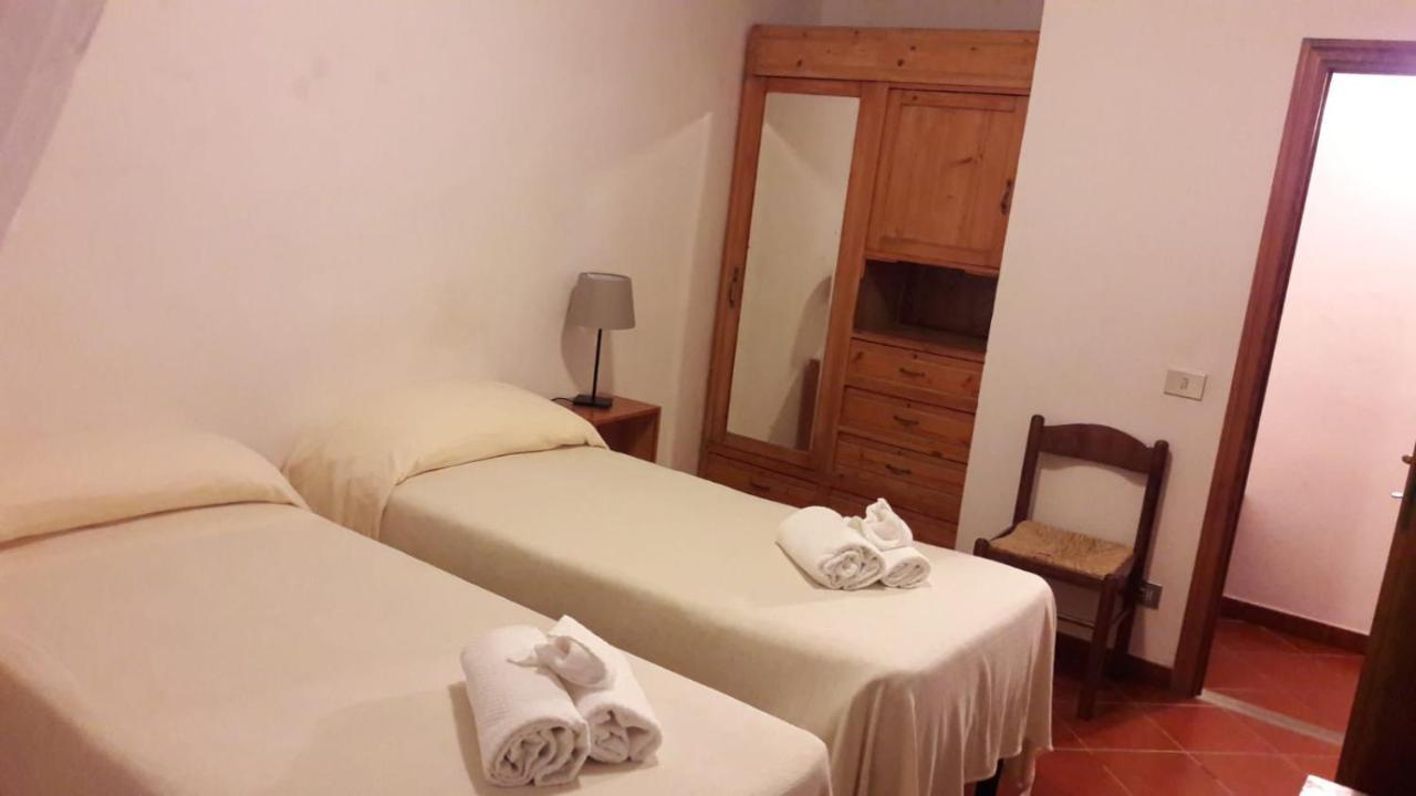 Casa Cares Hotel Reggello Buitenkant foto